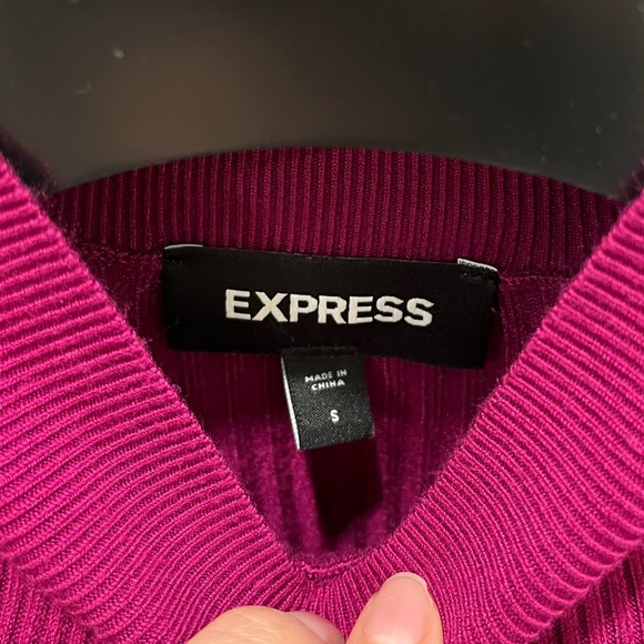Express Ribbed Knitted Top. Size S. - Picture 4 of 4